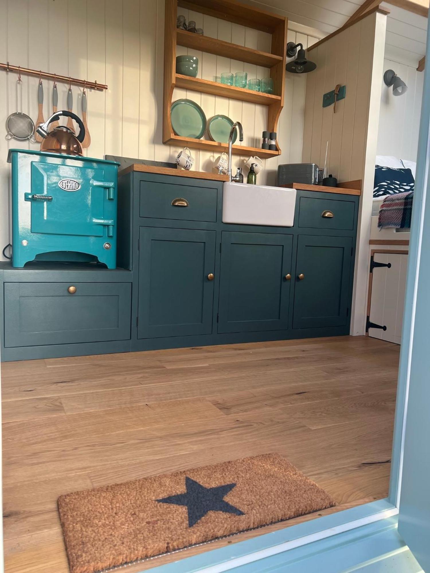 Toms Hut And Robins Rest Shepherd Huts Near Wadebridge Εξωτερικό φωτογραφία